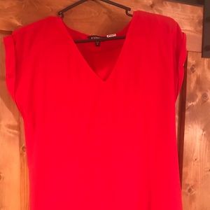 Express Silky V-Neck Gramercy Tee: Sz Medium